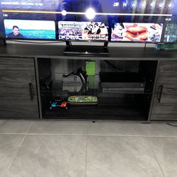 Tv Stand/Entertainment System 