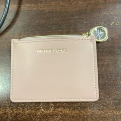 Michael Kors Women's Jet Set Travel Small Top Zip Coin Pouch with ID Holder – Powder Blush Saffiano Leather – Cute, Compact, & Full of MK Charm!