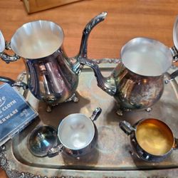 Oneida  SILVER Tea Set With Tray.