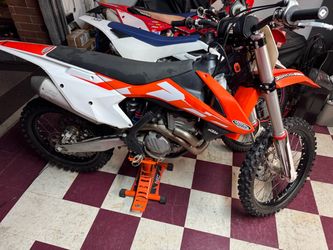 2016 KTM 350 SX-F factory motorcross bike