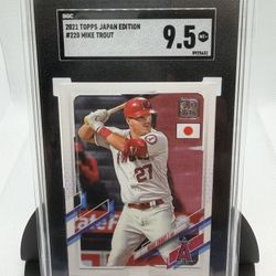 2021 Topps JAPAN EDITION Mike Trout #220 - SGC 9.5 MINT+ 💎 Rare International