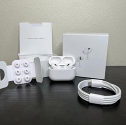 APPLE HEADSETS PRO 2nd GENERATION MAGSAFE CHARGING