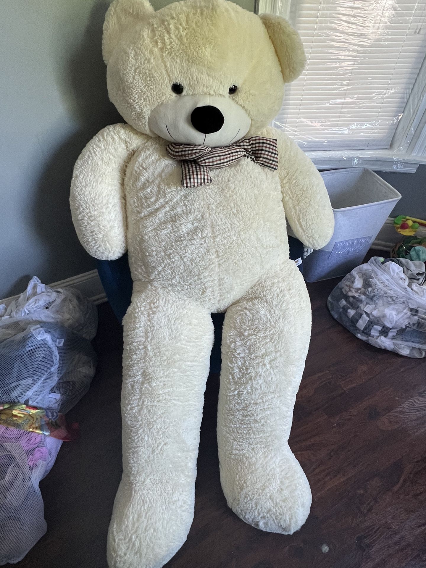 New Giant Human Size Stuffed Bear 65$