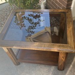 End Table / Coffee Table