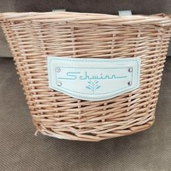 New SCHWINN  front basket
