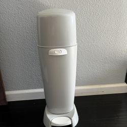 Diaper Genie 