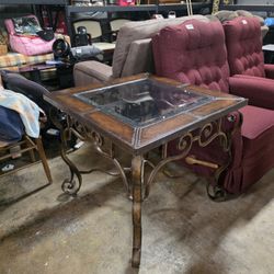 Extra Large End Table With Beveled Edge Glass-top And Heavy Duty Ornate Metal Base