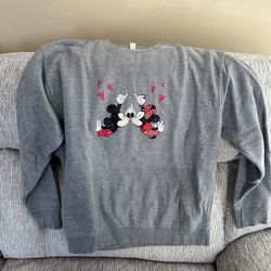 Minnie And Mickey Sweater /  Crewneck