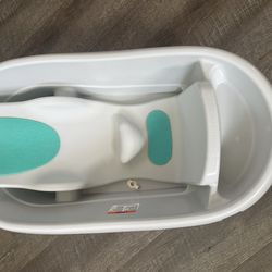 Bath tub for infant and Toddler