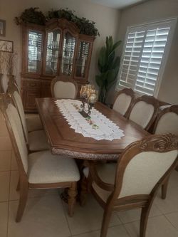 Dining set