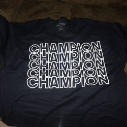 Champion T-shirt
