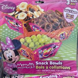 New, Disney Minnie Mouse themed Cardboard Snack Bowls. Set of 3 Bowls