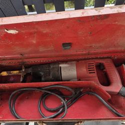 Milwaukee 6507 Corded Sawzall W Case