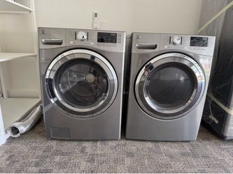 Kenmore washer / dryer