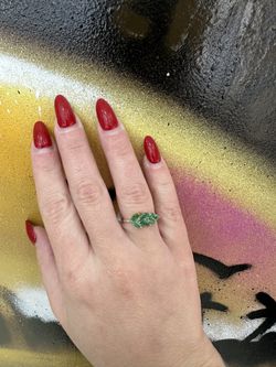 14k NAT DIAMOND EMERALD RING