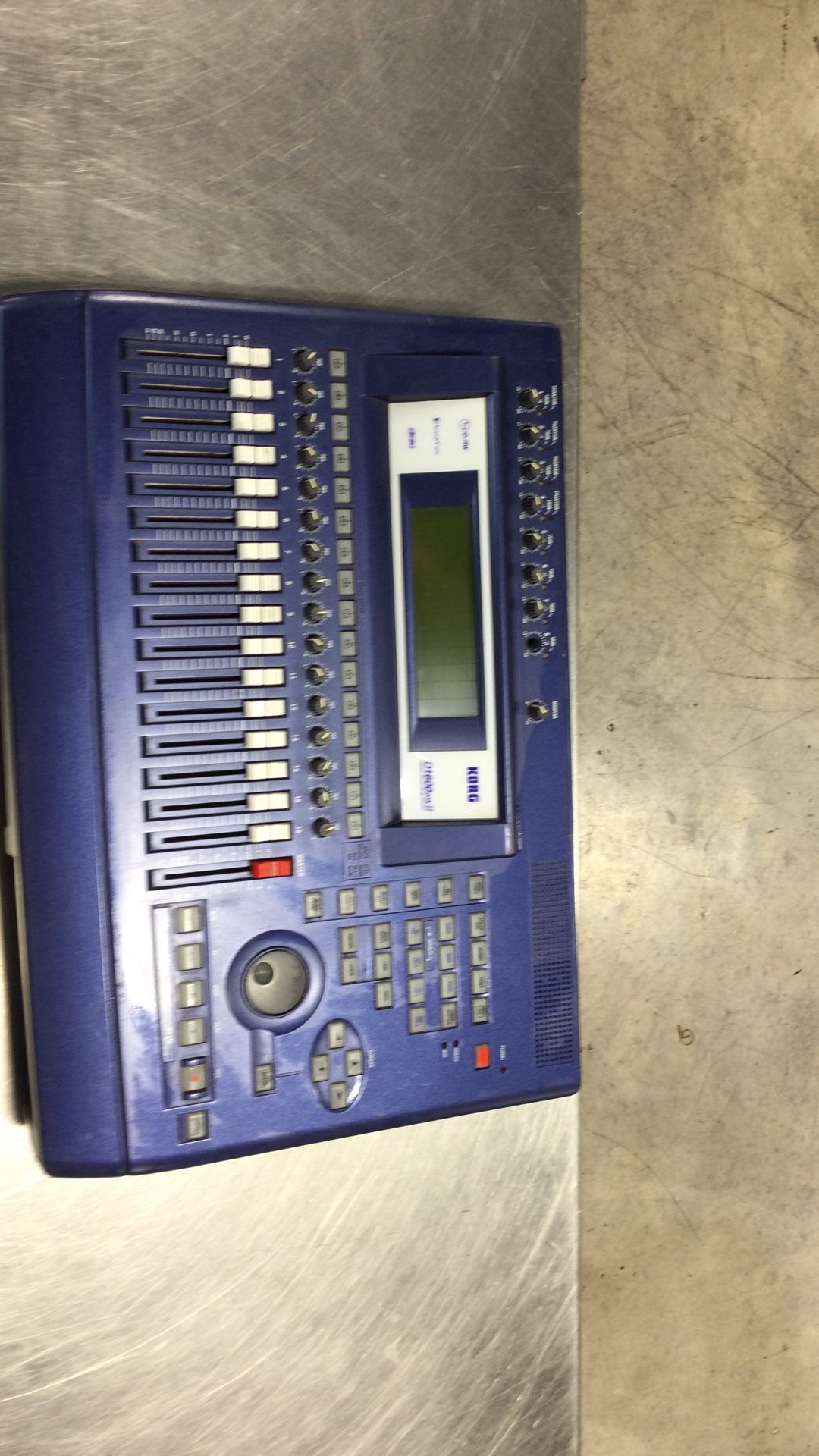 KORG Digital Recording Studio