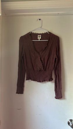 Junior’s dress shirt, long sleeve size med