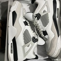 Aj4 Military Black