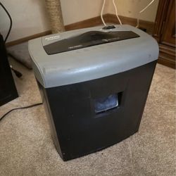 Aurora Paper Shredder