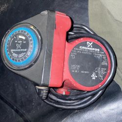 Grundfos UP15-10SU7P/TLC Comfort Series Circulator Pump. 