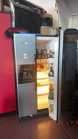 Refrigerator