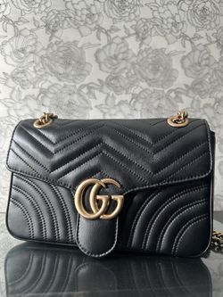 GG black genuine leather purse