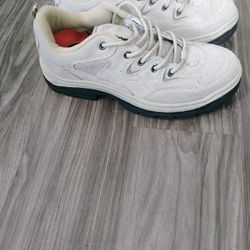 Nevados Men's Shoes Size 10.5