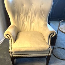 WHITTEMORE SHERRILL LIVING ROOM CHAIR