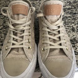 Convers For Woman $40