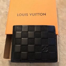 Men’s LV Wallet Black 