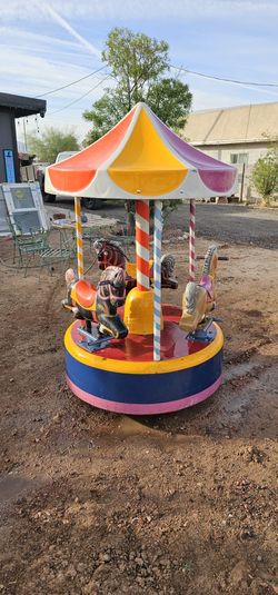 Horse Merry Go Round Vending Machine