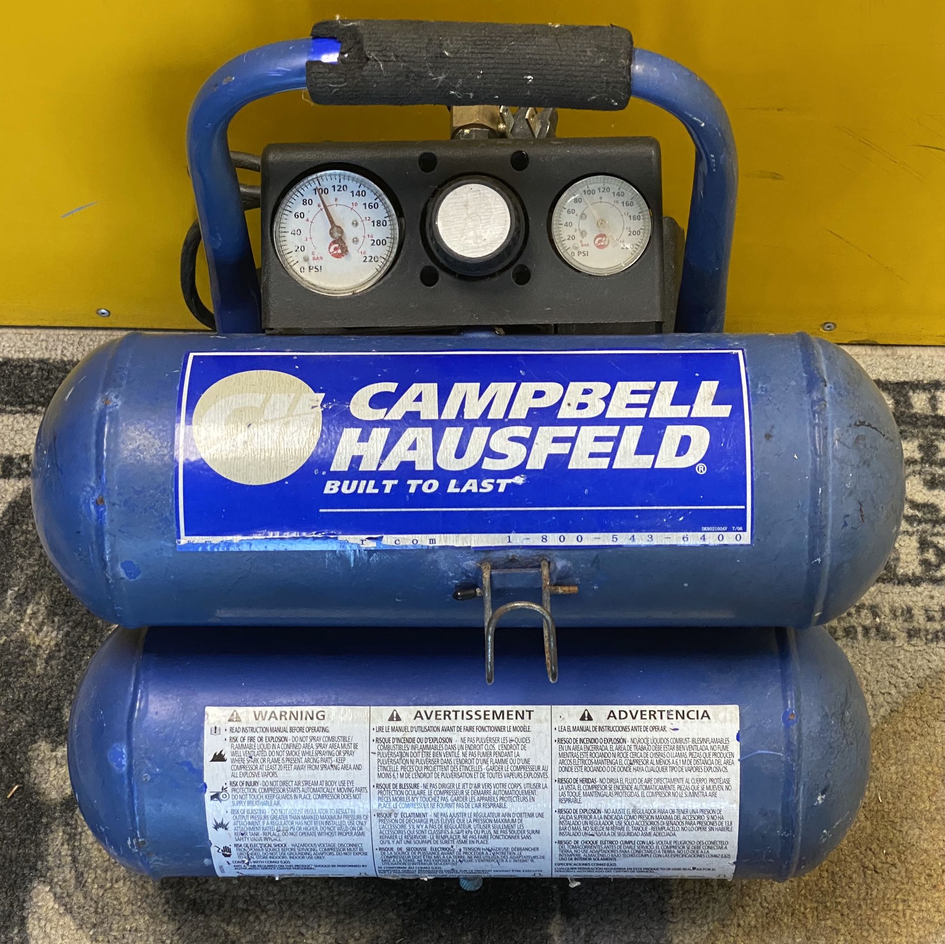 Campbell Hausfeld 2 Gallon 110 PSI Air Compressor FP209501 for