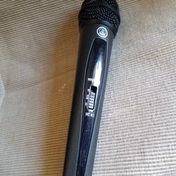 AKG WMS 40 Mini Vocal ISM3

Mic