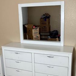 Nice dresser with mirror