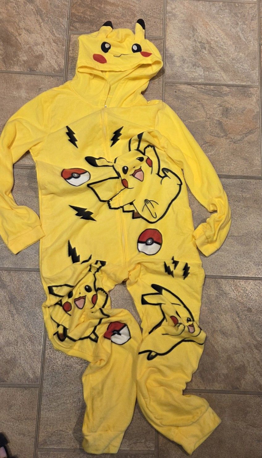 Pickachu costume