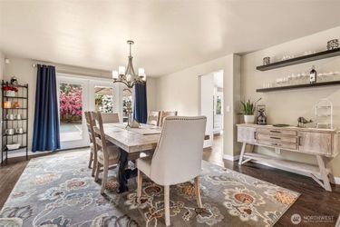 Dining Table Set