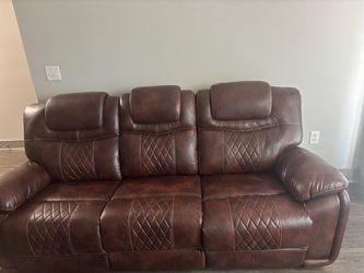 Recliner sofa