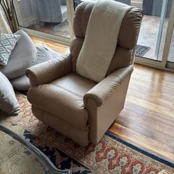 Lazy Boy Chair 
