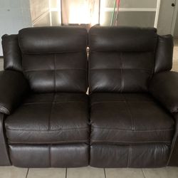 Reclining Couch /leather