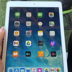 Apple ipad 1st gen