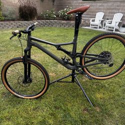 2020 Specialized Stumpjumper Alloy