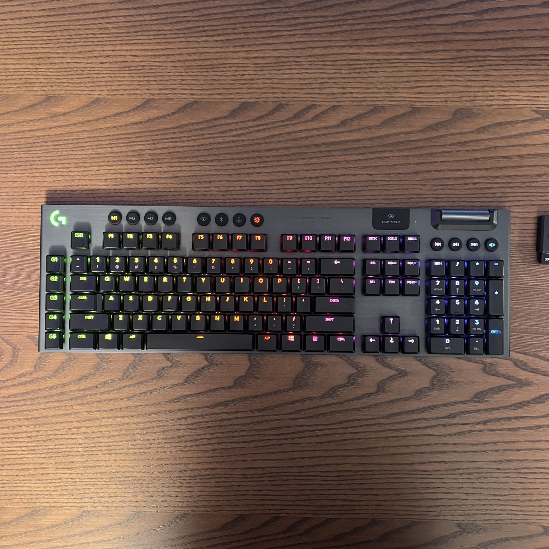 Logitech - G915 Full Sized Tactile Keys