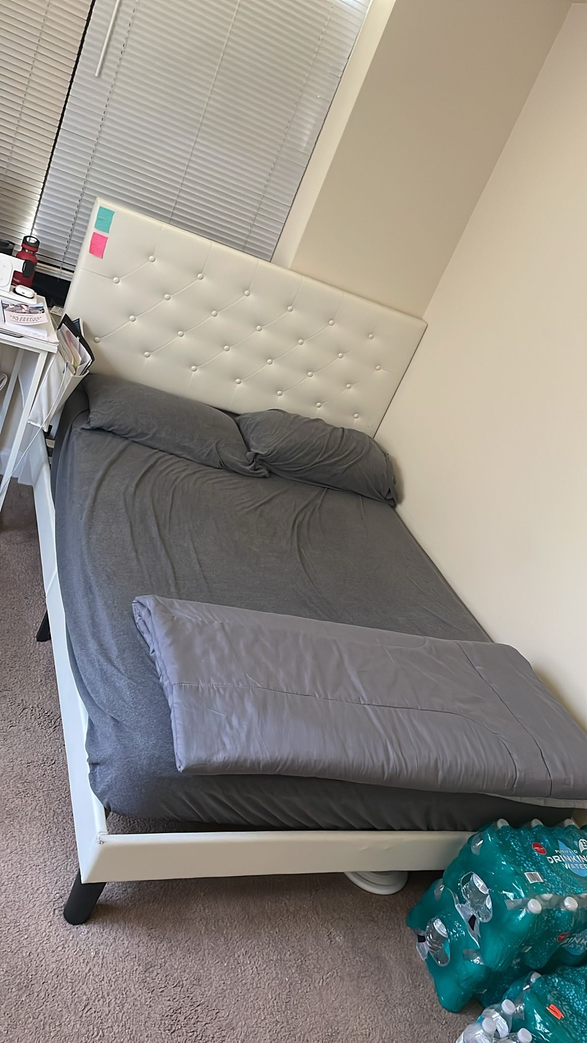 Full Size Bed With Zinus Mattress