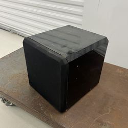 Velodyne 10” powered Subwoofer