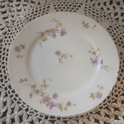VINTAGE HAVILAND LIMOGES FRANCE SALAD/CAKE PLATES 4