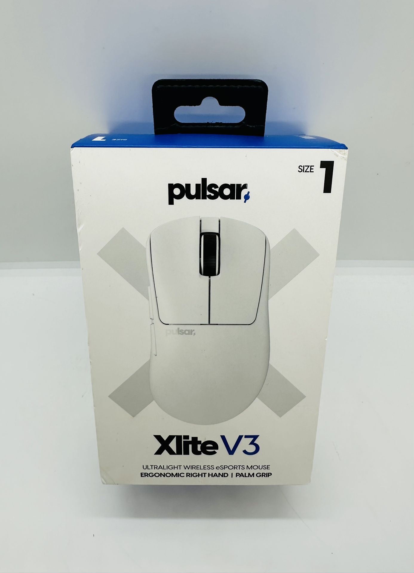 Pulsar Gaming Gears - Xlite V3 Mini Wireless Gaming Mouse