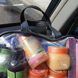 Hygiene and makeup items