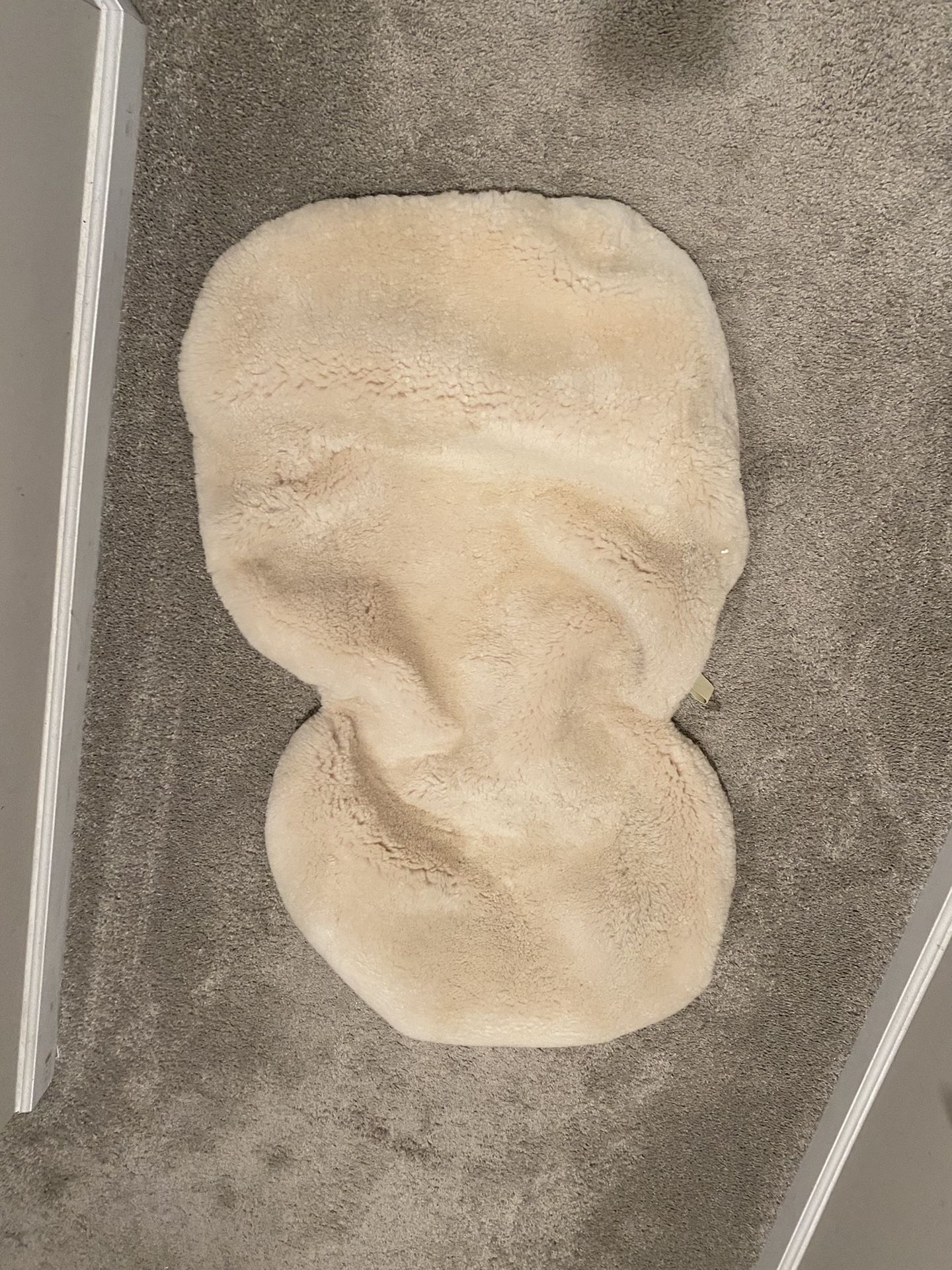 Mini Cooper Countryman Sheepskin cover