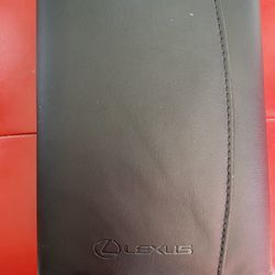 2012 Lexus CT 200h Complete Owners Manual And navigation Kit In Case