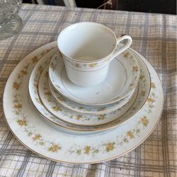 Delux Fine China Primrose